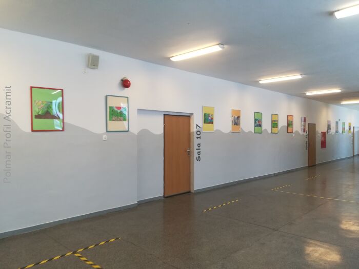 Bezpieczna szkoła i przedszkole: Jak zabezpieczyć korytarze placówek edukacyjnych z produktami Polmar Profil